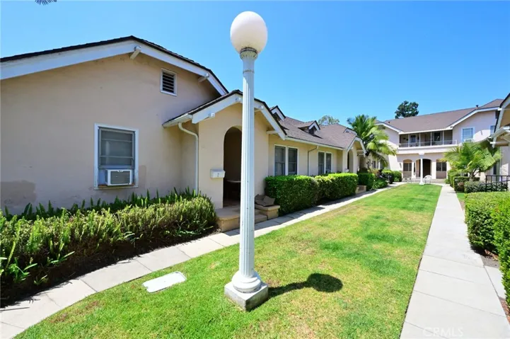 529 541 S El Molino Street, Pasadena, California 91101