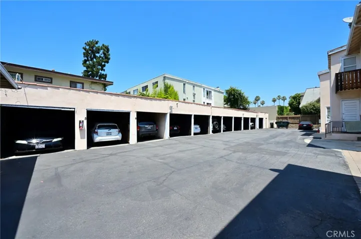 529 541 S El Molino Street, Pasadena, California 91101