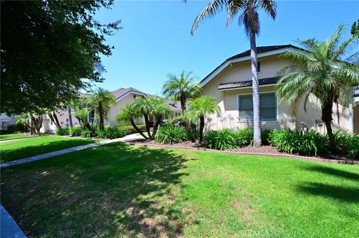 529 541 S El Molino Street, Pasadena, California 91101