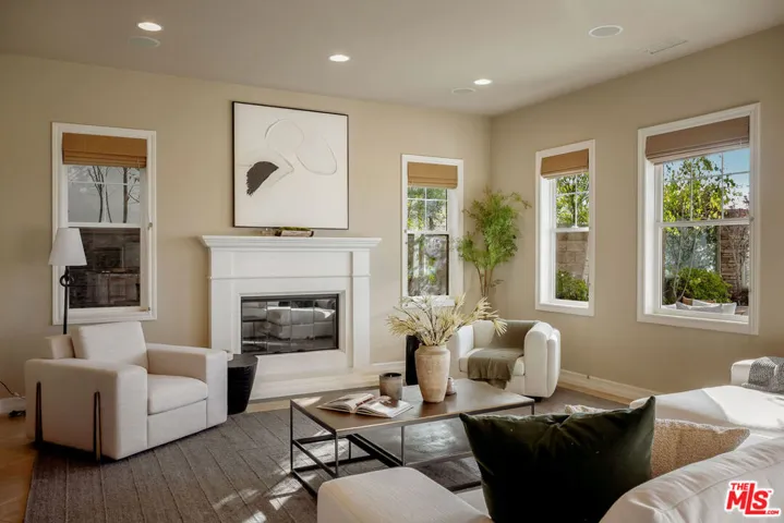 7583 Shore Cliff Drive, Los Angeles, California 90045