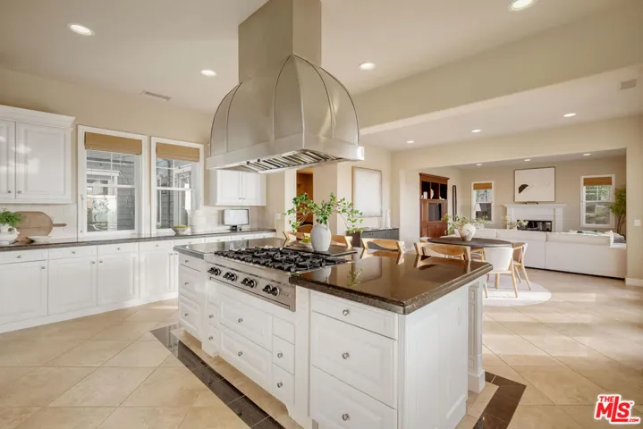 7583 Shore Cliff Drive, Los Angeles, California 90045