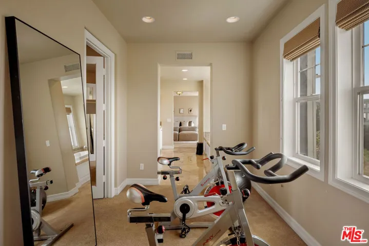 7583 Shore Cliff Drive, Los Angeles, California 90045