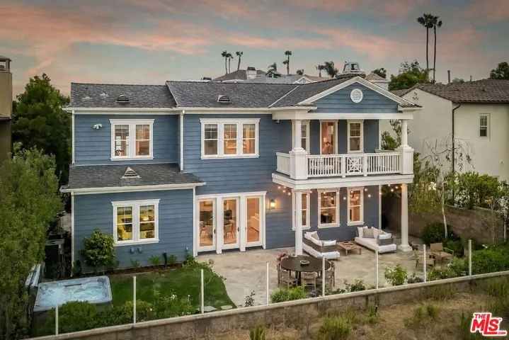 7583 Shore Cliff Drive, Los Angeles, California 90045