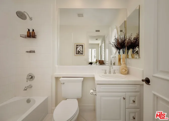 7583 Shore Cliff Drive, Los Angeles, California 90045