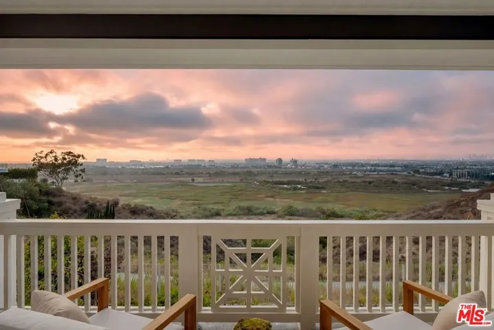 7583 Shore Cliff Drive, Los Angeles, California 90045