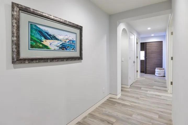 861 Beachfront Drive B, Solana Beach, California 92075