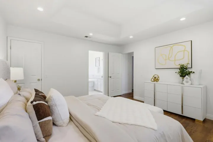 102 Dot Avenue, Campbell, California 95008