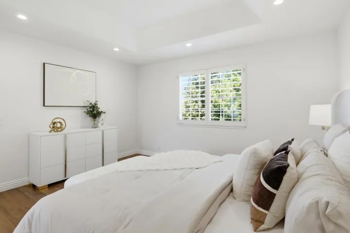 102 Dot Avenue, Campbell, California 95008