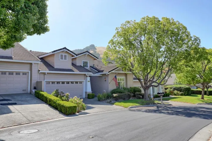 8770 Olivas Circle, San Jose, California 95135