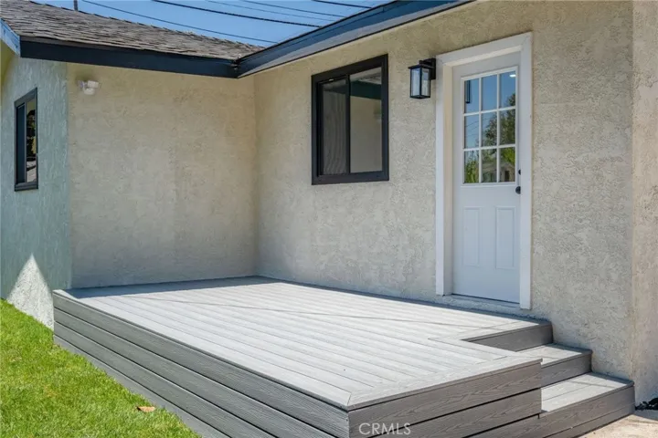 3516 Mont Clair Street, Los Angeles, California 90018