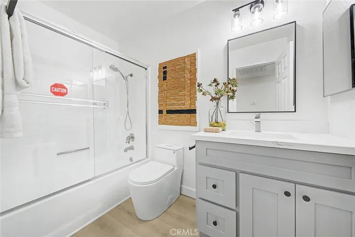 14682 Moon Crest Lane #b, Chino Hills, California 91709