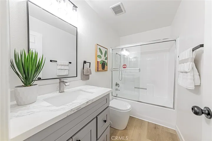 14682 Moon Crest Lane #b, Chino Hills, California 91709
