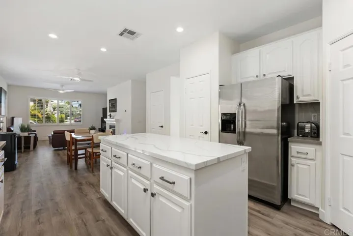 7373 Seafarer Place, Carlsbad, California 92011