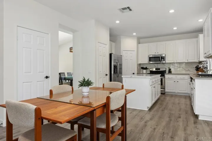 7373 Seafarer Place, Carlsbad, California 92011