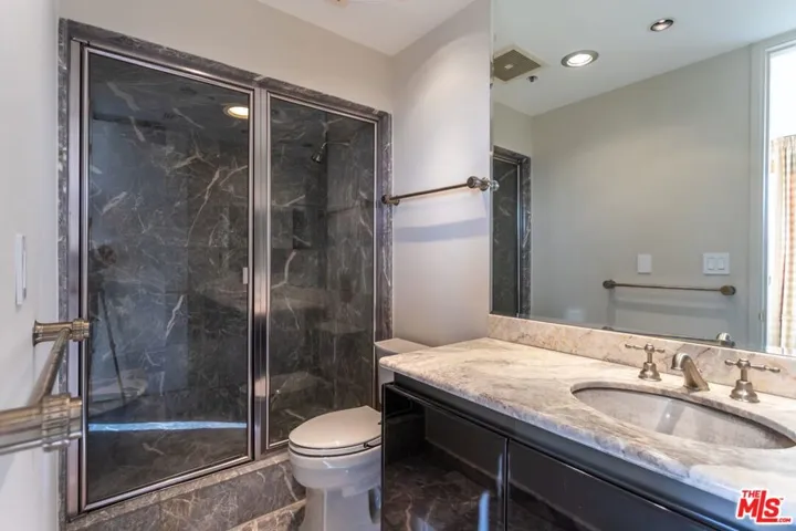 10430 Wilshire Boulevard 2001, Los Angeles, California 90024