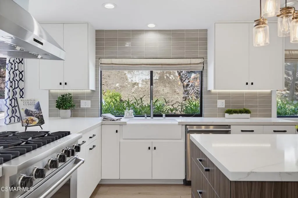 Kitchen Window