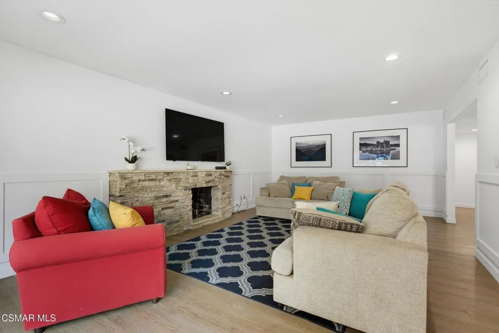 Living Room 2