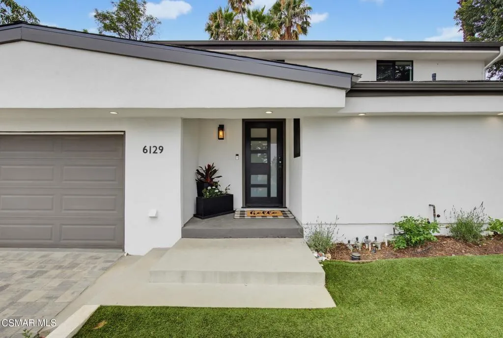 Front of the house - Front Door