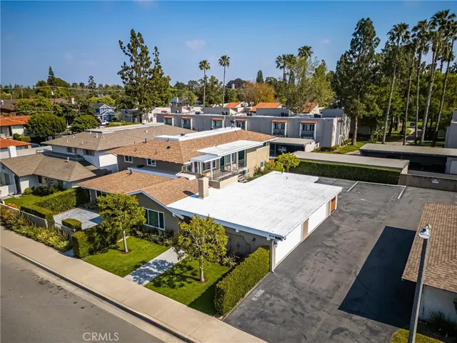 338 W Kelly B, Orange, California 92866