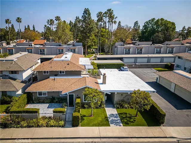 338 W Kelly B, Orange, California 92866