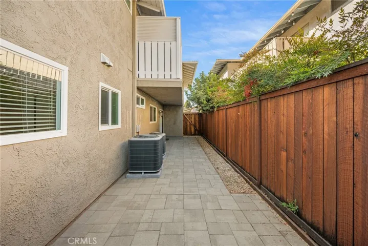 338 W Kelly B, Orange, California 92866