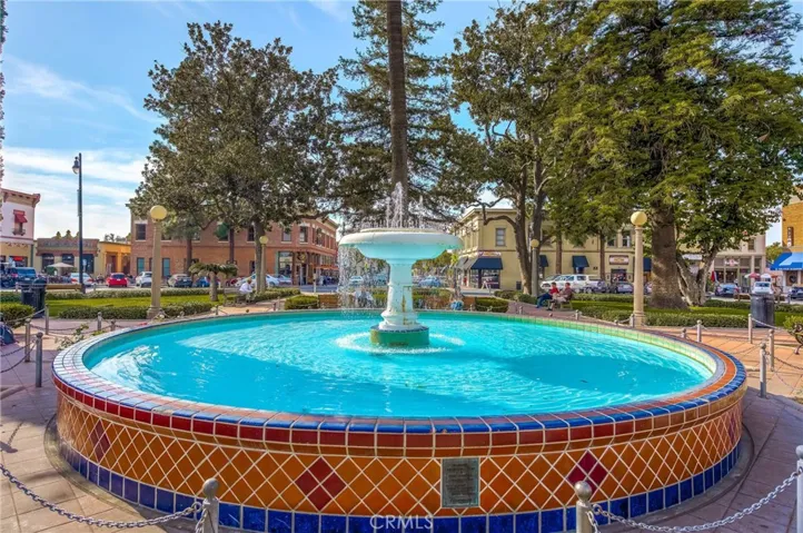 338 W Kelly B, Orange, California 92866
