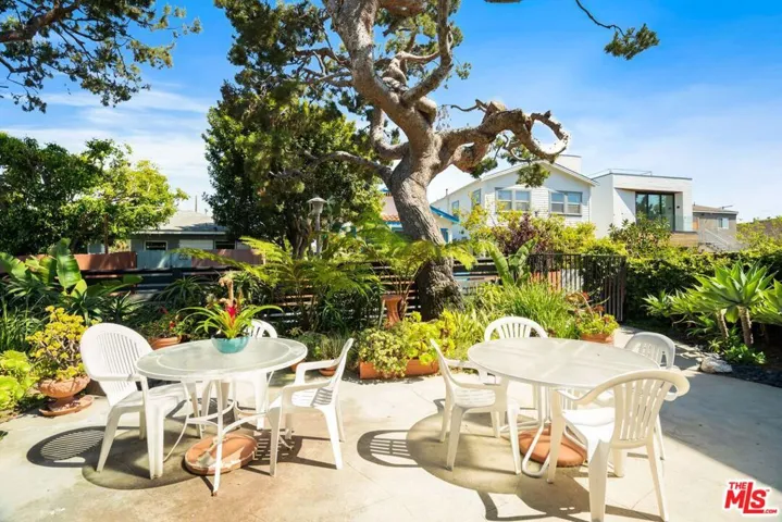 119 Paloma Avenue G, Venice, California 90291
