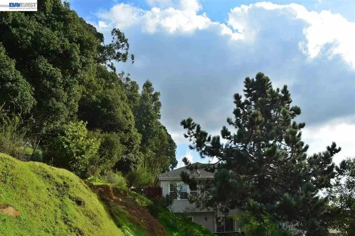 4320 Terrabella Way, Oakland, California 94619