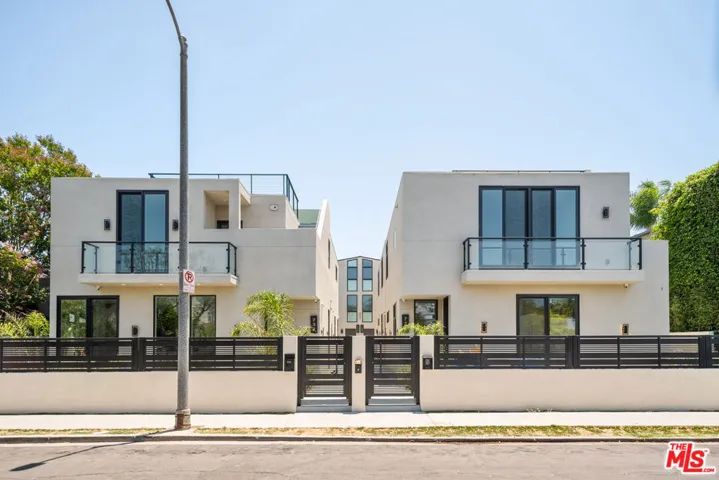 728 Indiana Avenue, Venice, California 90291