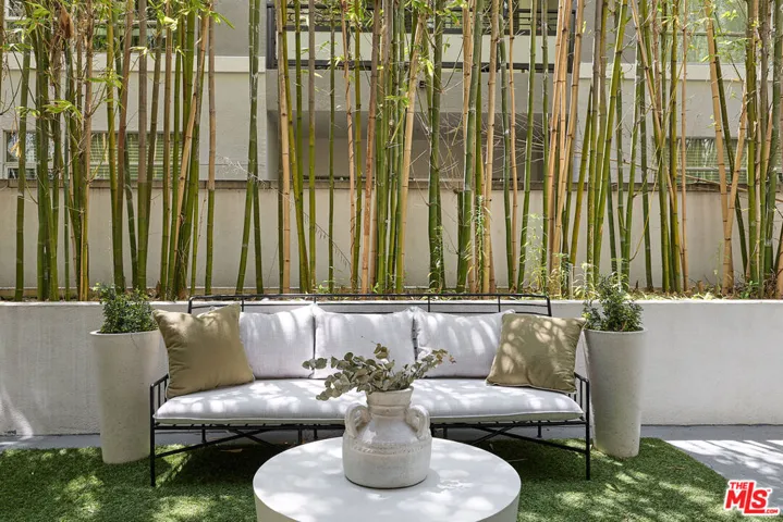 13326 Beach Avenue 105, Marina Del Rey, California 90292