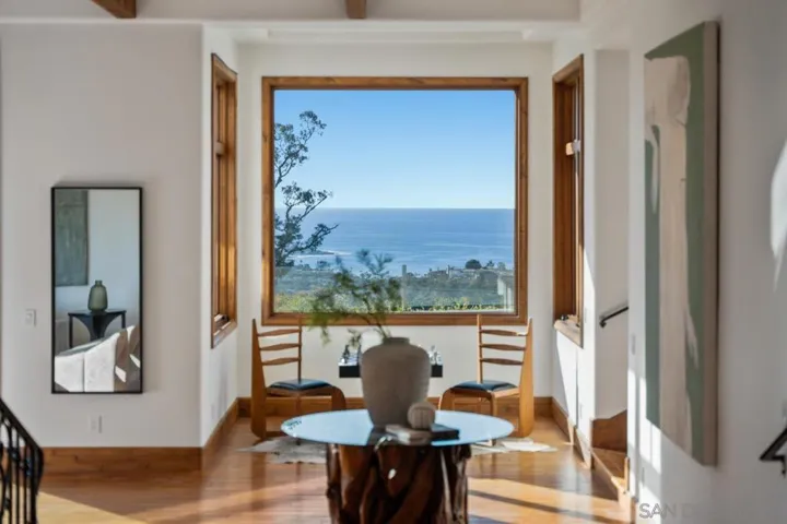 8080 La Jolla Scenic Dr N, La Jolla, California 92037