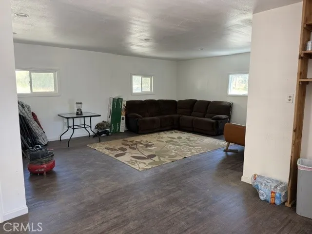 Livingroom/ common area