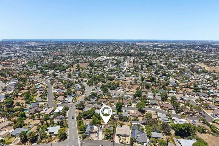 410 Santa Clara Drive, Vista, California 92083