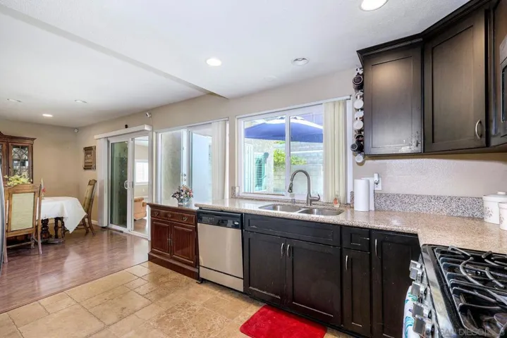 3191 Manos Dr, San Diego, California 92139