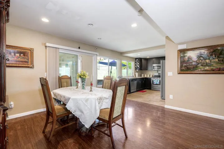 3191 Manos Dr, San Diego, California 92139