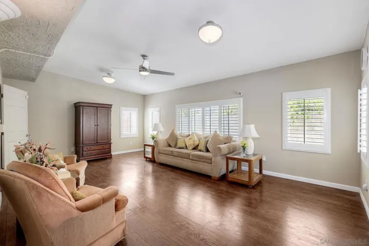 3191 Manos Dr, San Diego, California 92139