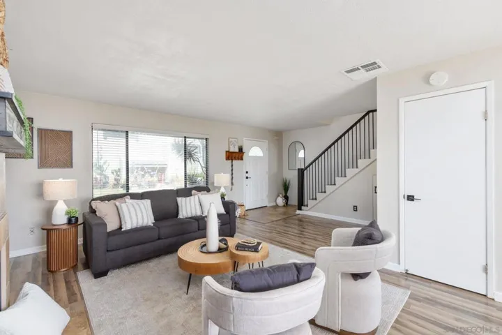 627 13th St. 23, San Diego, California 92154