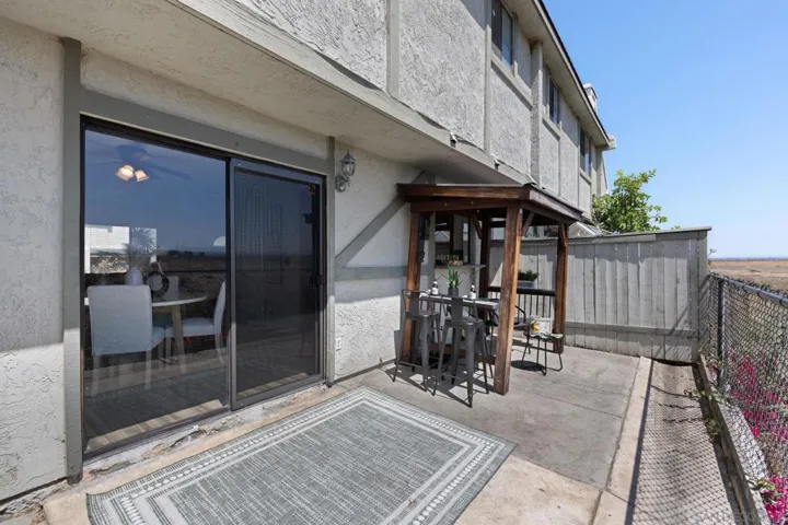 627 13th St. 23, San Diego, California 92154
