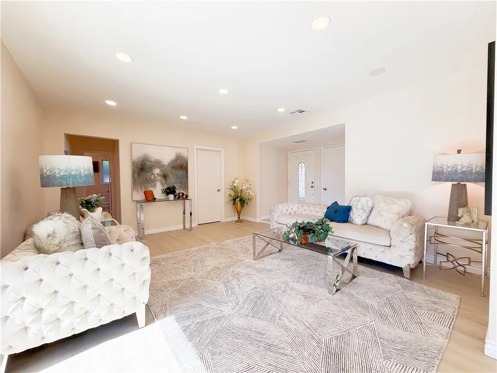 533 Geneva, Claremont, California 91711 — photo 5