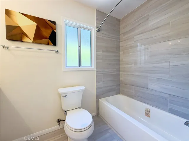 533 Geneva, Claremont, California 91711