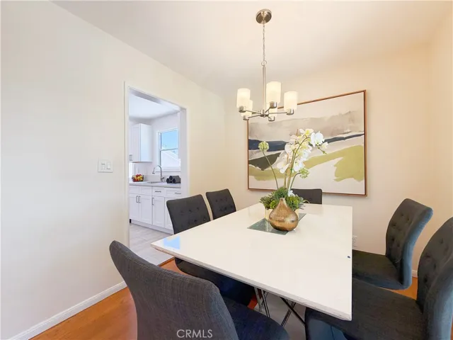 533 Geneva, Claremont, California 91711