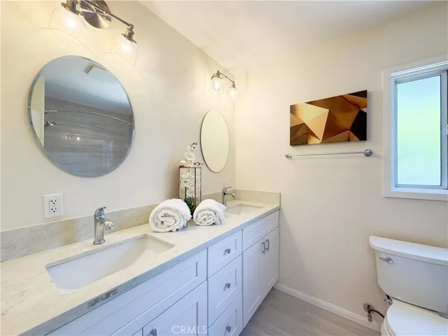 533 Geneva, Claremont, California 91711