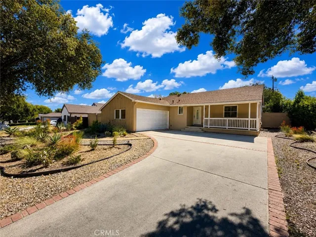 533 Geneva, Claremont, California 91711
