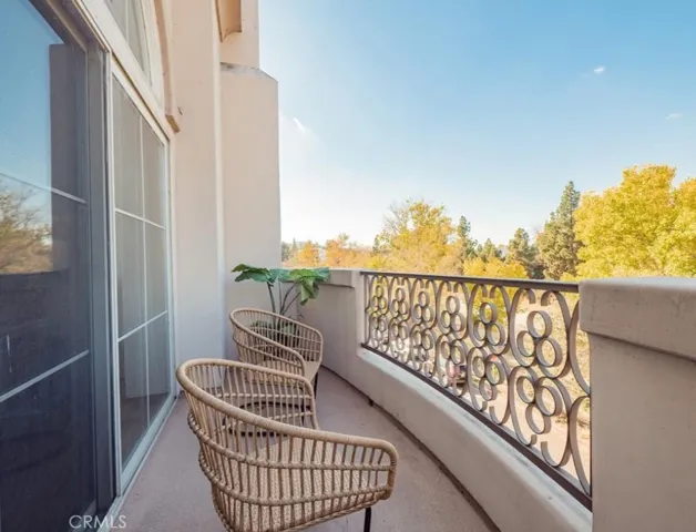 12067 Guerin Street 305, Studio City, California 91604 — photo 5