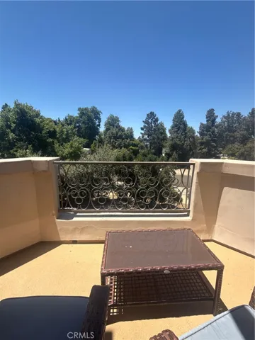 12067 Guerin Street 305, Studio City, California 91604 — photo 4