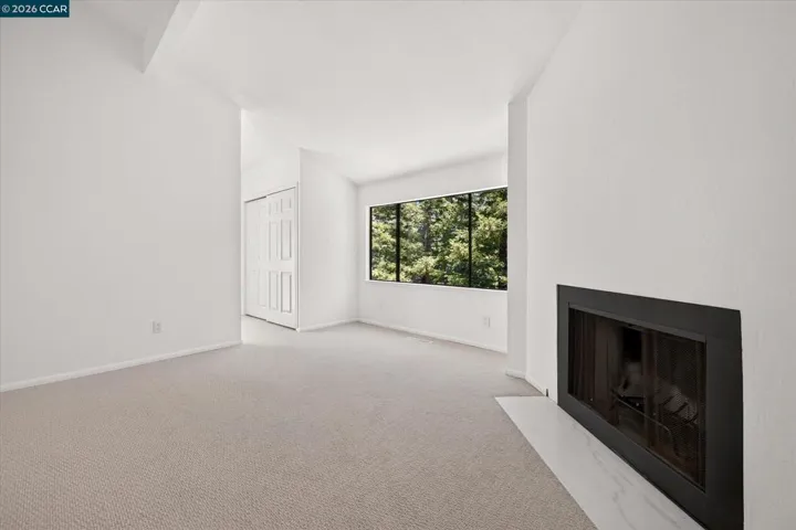 53 Sleepy Hollow Ln, Orinda, California 94563