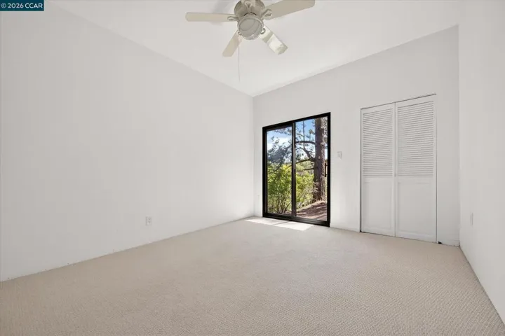 53 Sleepy Hollow Ln, Orinda, California 94563