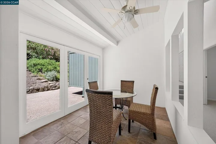 53 Sleepy Hollow Ln, Orinda, California 94563