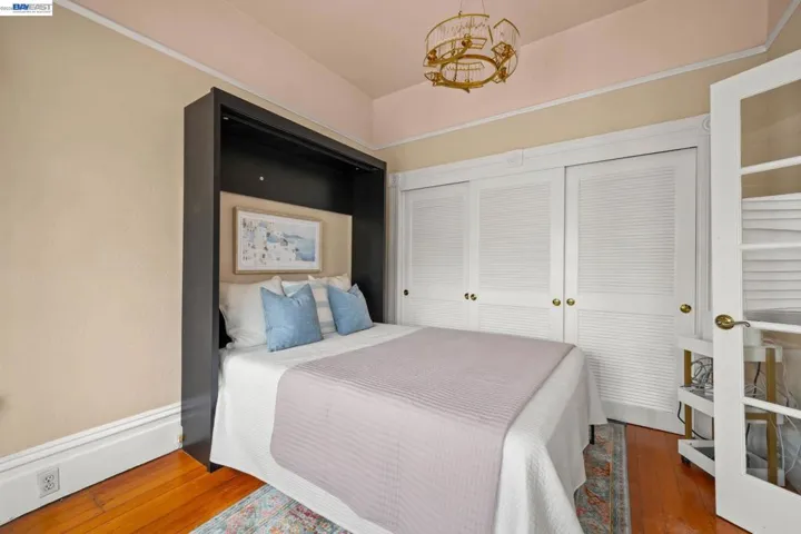 340 Munich St, San Francisco, California 94112