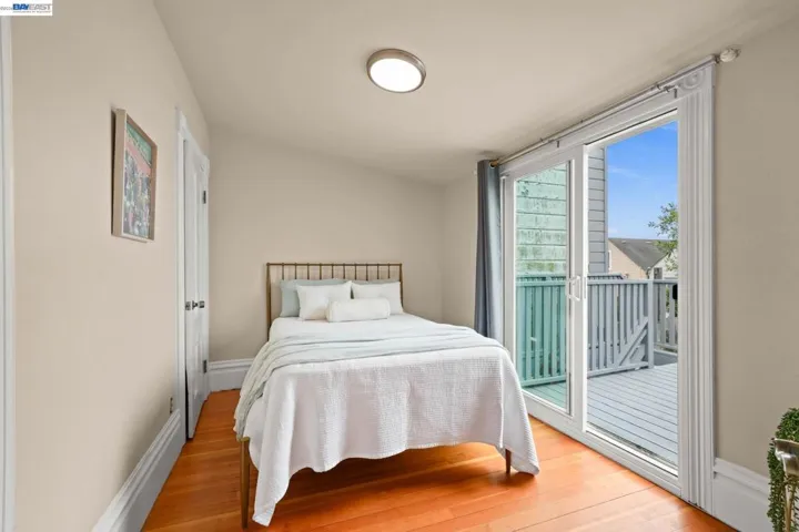 340 Munich St, San Francisco, California 94112